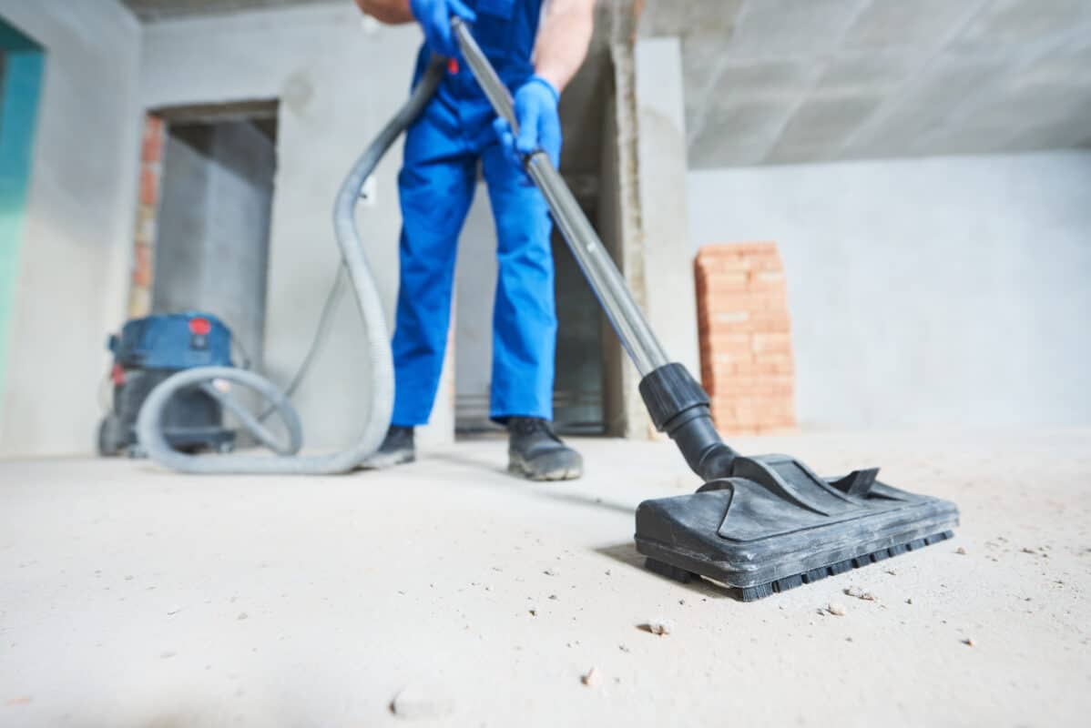 Construction cleanup and post-renovation cleaning
